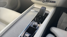 Volvo XC60 2.0 B5P Plus Dark 5dr AWD Geartronic Petrol Estate